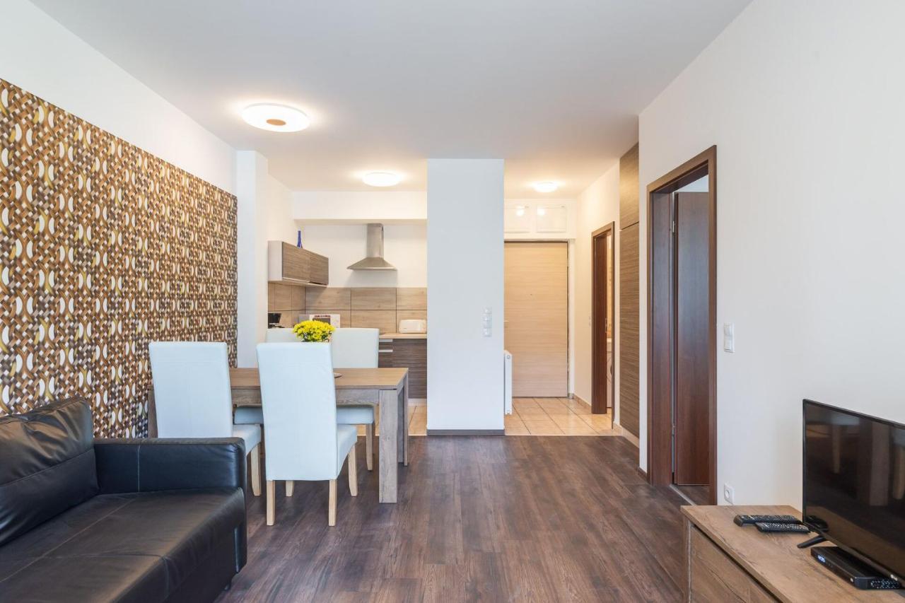 Corvin Residence Apartments Budapest Exterior photo